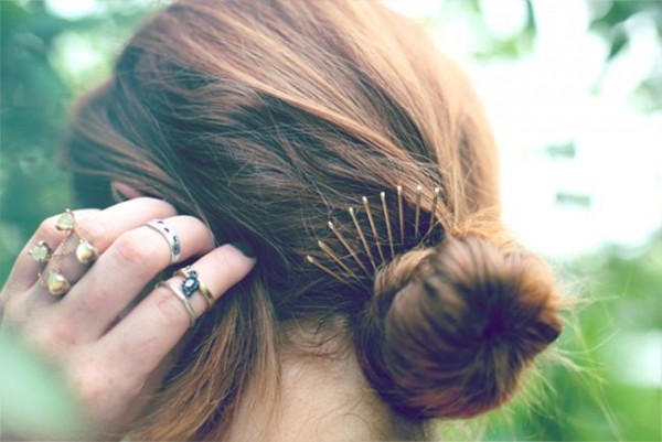 Ways to Use Bobby Pins14