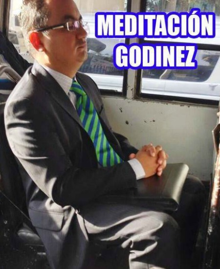godinez memes12
