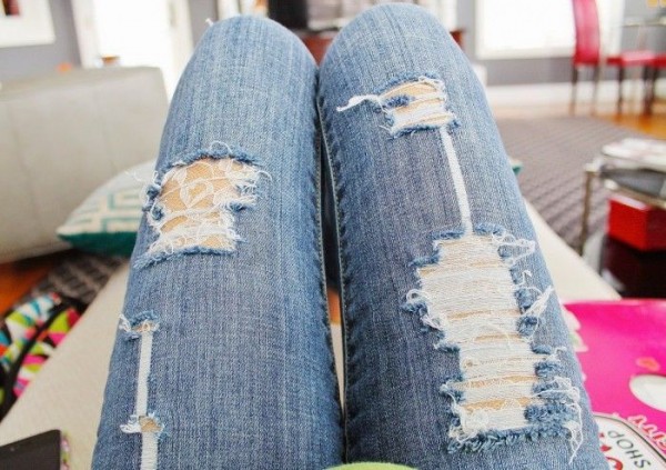tights under ripped jeans6