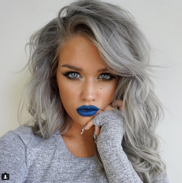 labial azul
