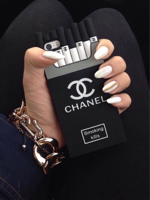 chanel smoking