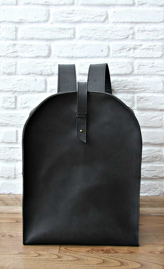 negra mochila