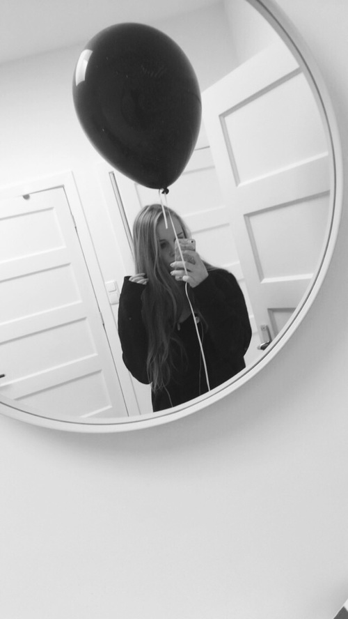 mirror balloon